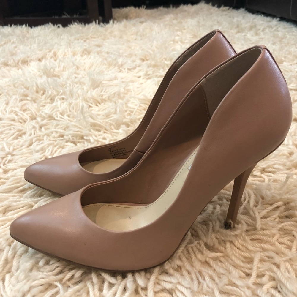 Steve Madden Women’s Nude Heels Size 8